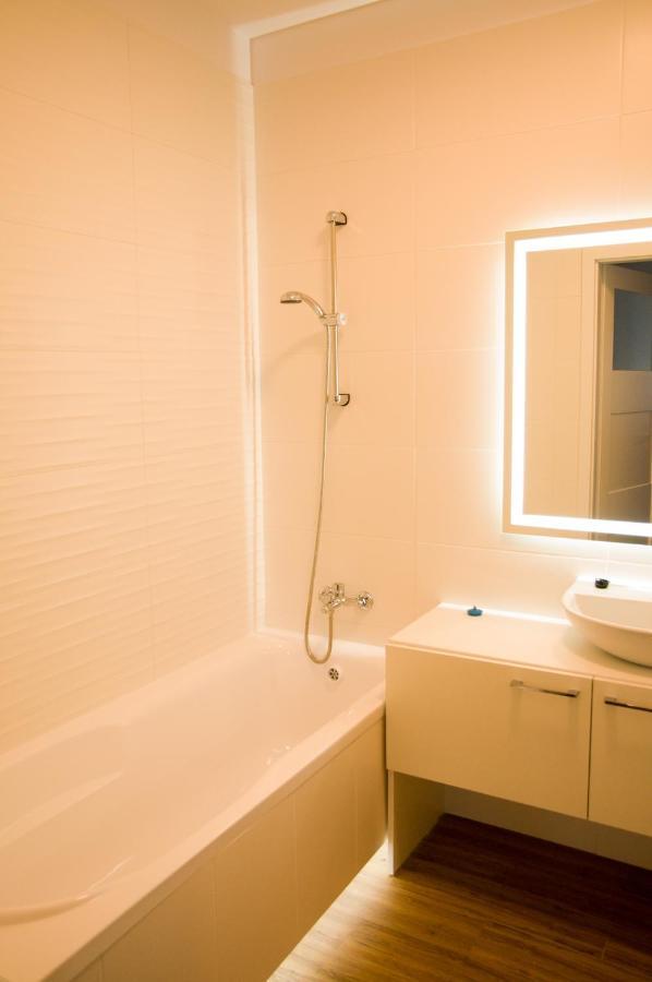 Apartament Verde Лодзь Экстерьер фото
